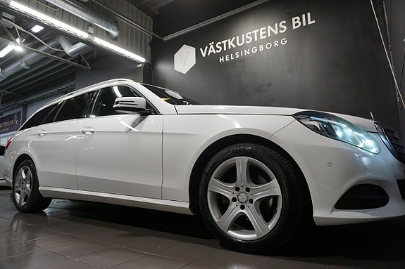 Mercedes-Benz E220 25 of 25