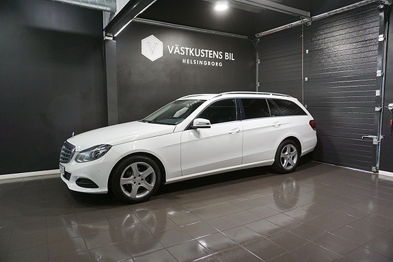 Mercedes-Benz E220 3 of 25
