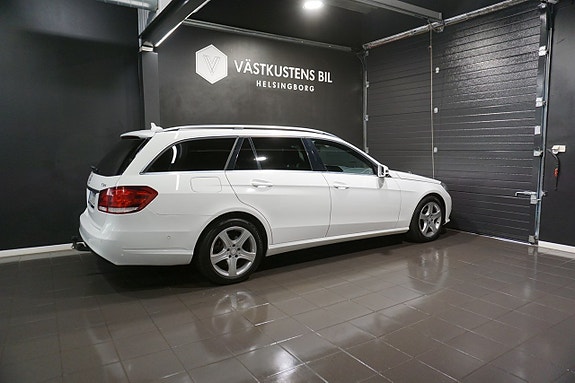 Mercedes-Benz E220 7 of 25