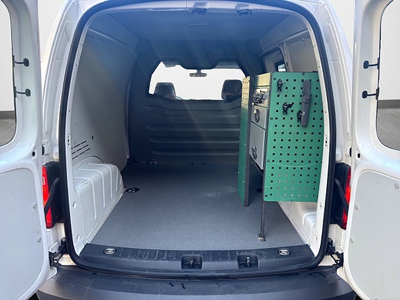 Volkswagen Caddy 10 of 14