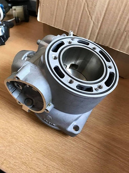 Product image 8 of 10