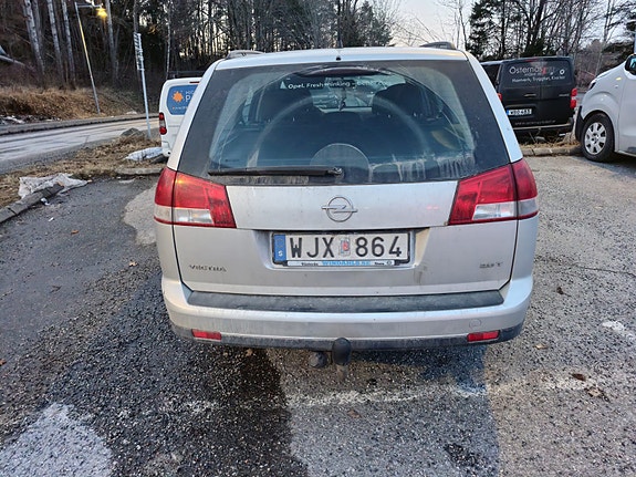 Opel Vectra 2 of 5