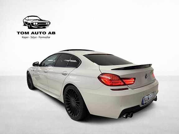 BMW 640i 4 of 5