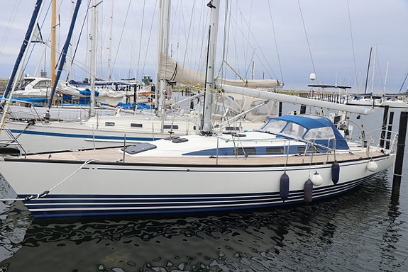 X-Yachts X-412 2 of 9