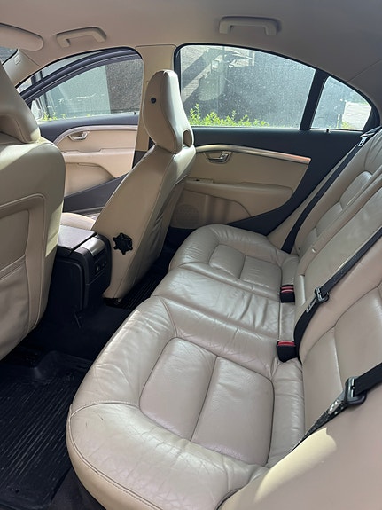 Volvo S80 3 of 12