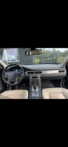 Volvo S80 5 of 12