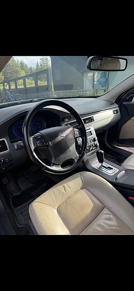 Volvo S80 4 of 12