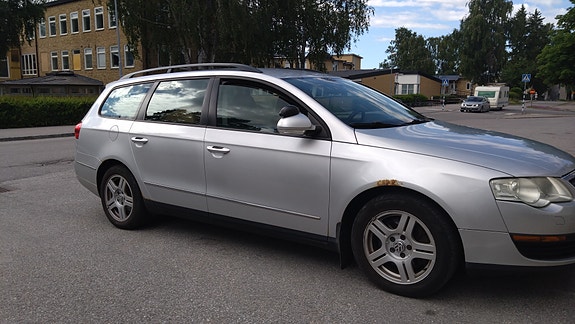 Volkswagen Passat 4 of 5