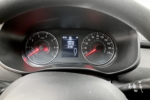 Dacia Sandero 8 of 10