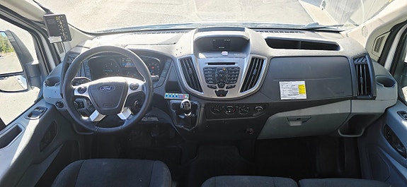 Ford Transit 11 of 14