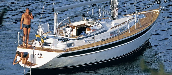 HALLBERG-RASSY 36 — View photo 1