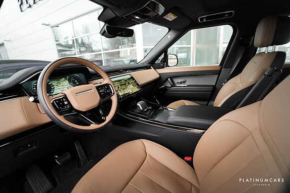 Land Rover Range Rover Sport 5 of 5