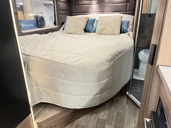 Kabe NOVUM C720 LXL (Prime Comfort+ALDE+Aut 170hk+Adaptiv+Litium) 17 of 23