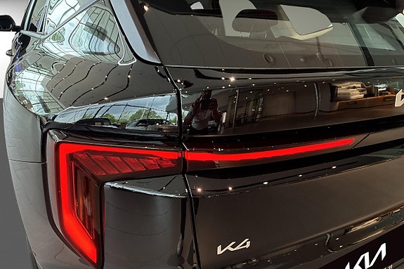 Kia K4 18 of 29