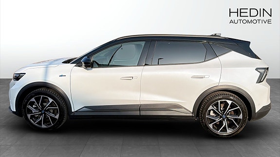 Renault Scenic E-Tech 6 of 9