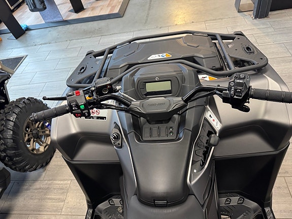 Can-Am Can-Am Outlander Max Pro Xu T Hd7 3 of 3