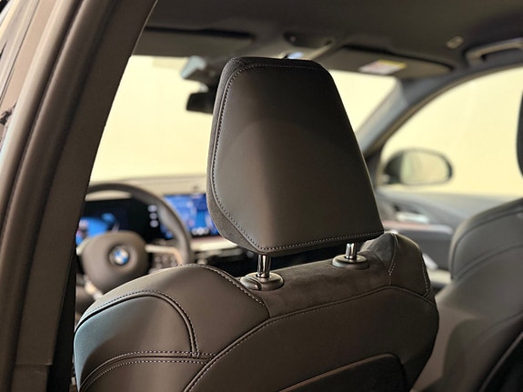 BMW X1 6 of 9
