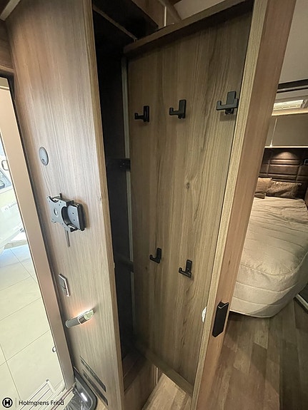 Kabe Travel Master Novum N720 LXL 17 of 25