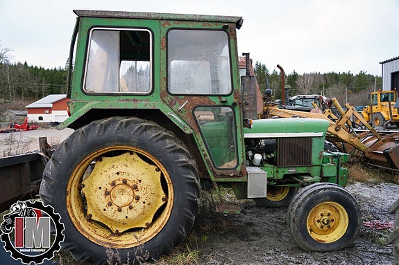 John Deere 1120