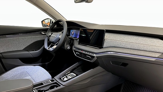 Skoda Octavia 8 of 11
