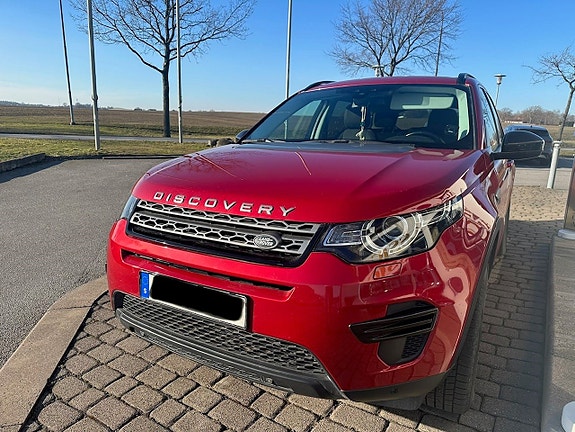Land Rover Discovery Sport 3 of 5