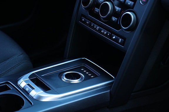 Land Rover Discovery Sport 15 of 16
