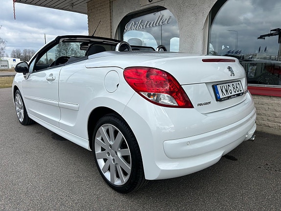 Peugeot 207 3 of 18