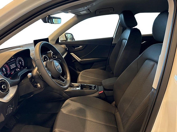 Audi Q2 12 of 14