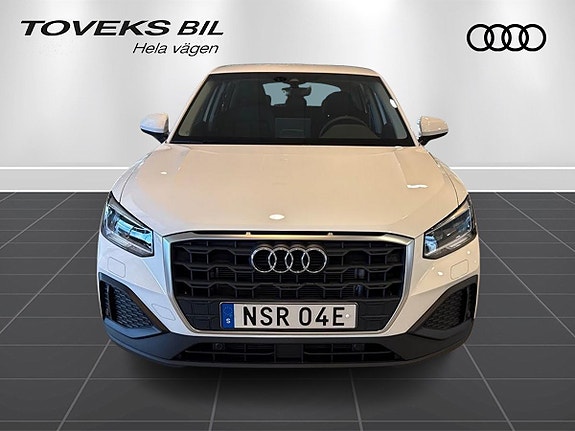 Audi Q2 2 of 14