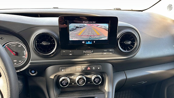 Mercedes-Benz eCitan 12 of 16