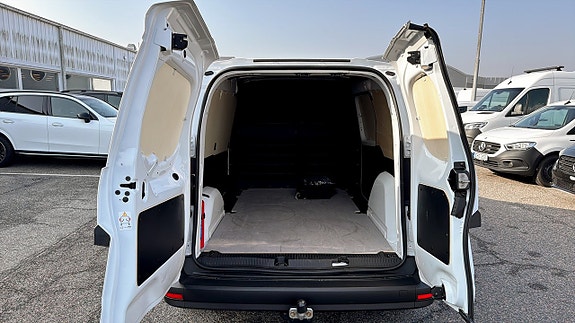 Mercedes-Benz eCitan 13 of 16