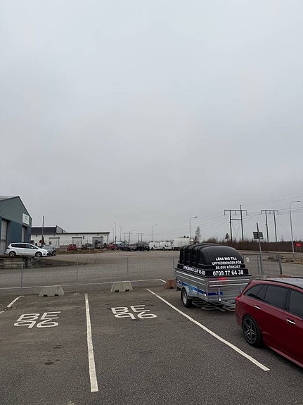 Släp för din B96 - BE Uppkörning Vänersborg I Färdiglastat