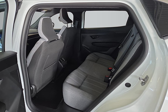 Renault Scenic E-Tech 11 of 13