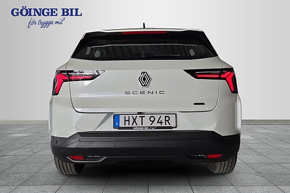 Renault Scenic E-Tech 7 of 13