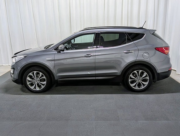 Hyundai Santa Fe 2 of 16