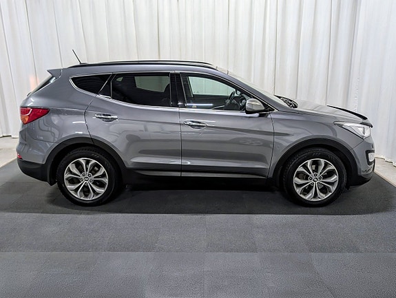 Hyundai Santa Fe 5 of 16
