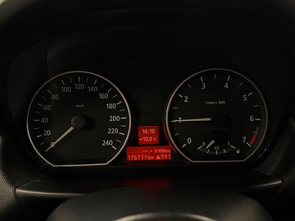 BMW 116i 9 of 9