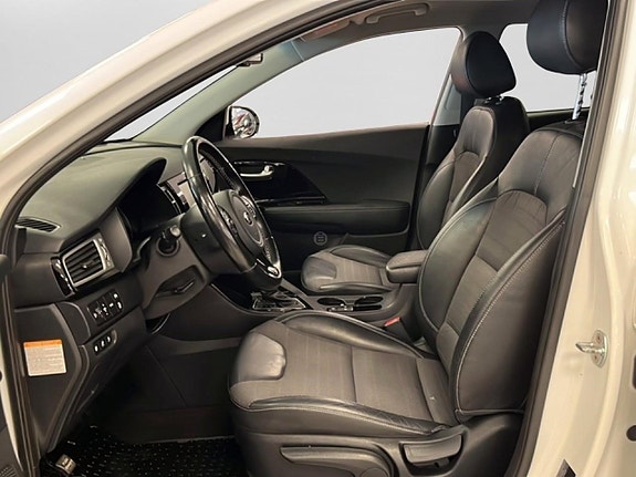 Kia Niro 8 of 14