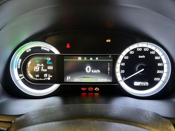 Kia Niro 10 of 14