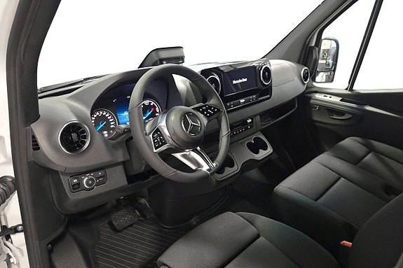 Mercedes-Benz eSprinter 420 6 of 10