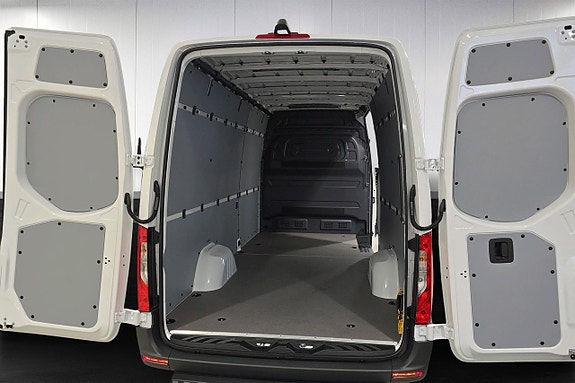 Mercedes-Benz eSprinter 420 10 of 10