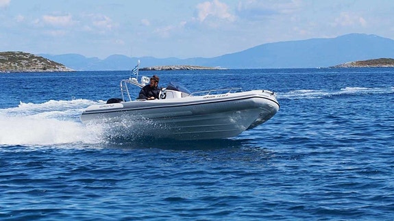 Grand GL 500 BE -26 Yamaha F70AETL 11 of 18