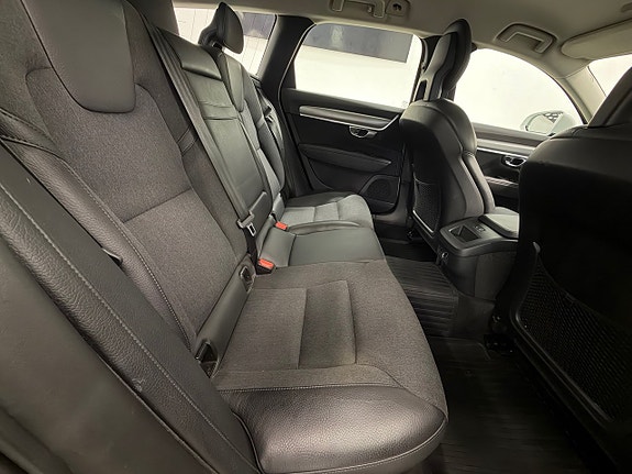Volvo V90 14 of 27