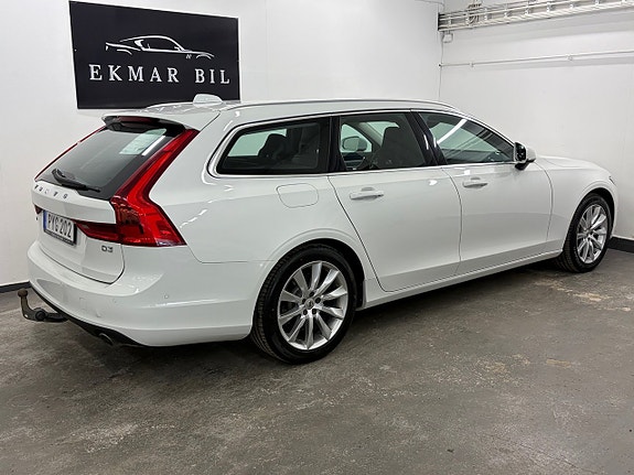 Volvo V90 4 of 5