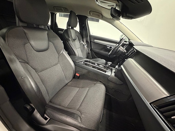 Volvo V90 11 of 27