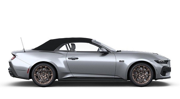 Ford Mustang 2 of 4