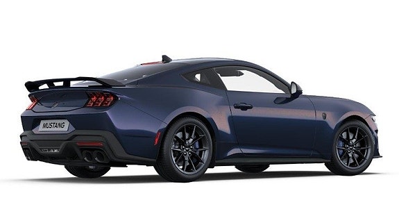 Ford Mustang 4 of 5