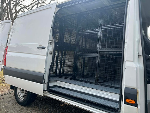 Volkswagen Crafter 5 of 5