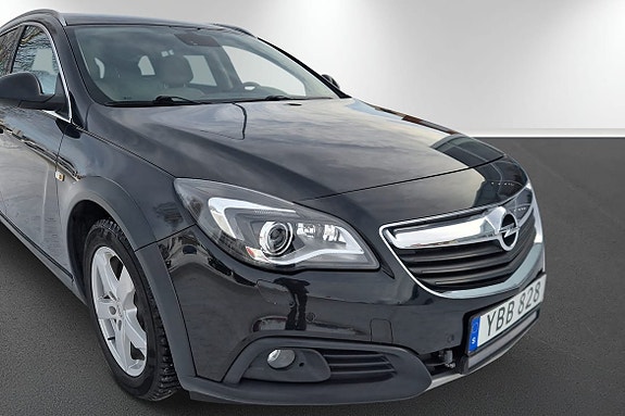 Opel Insignia 10 of 15