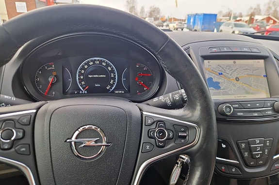 Opel Insignia 13 of 15